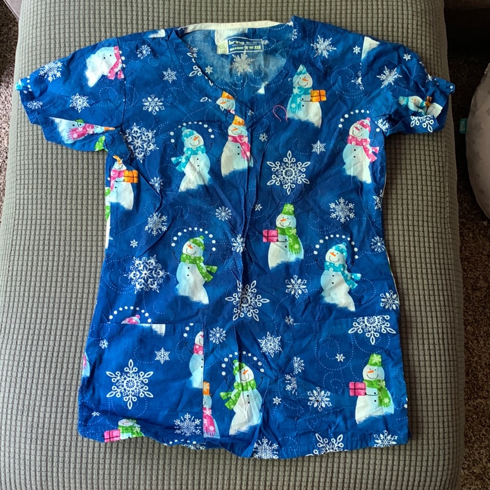 Snowman scrub top
